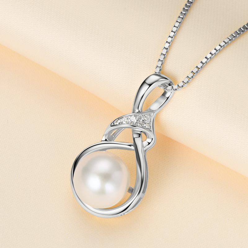 Elegant S925 Sterling Silver Pendant Necklace with 9mm Pearl and Moissanite - Ideal Mother's Day Gift for Stylish Women