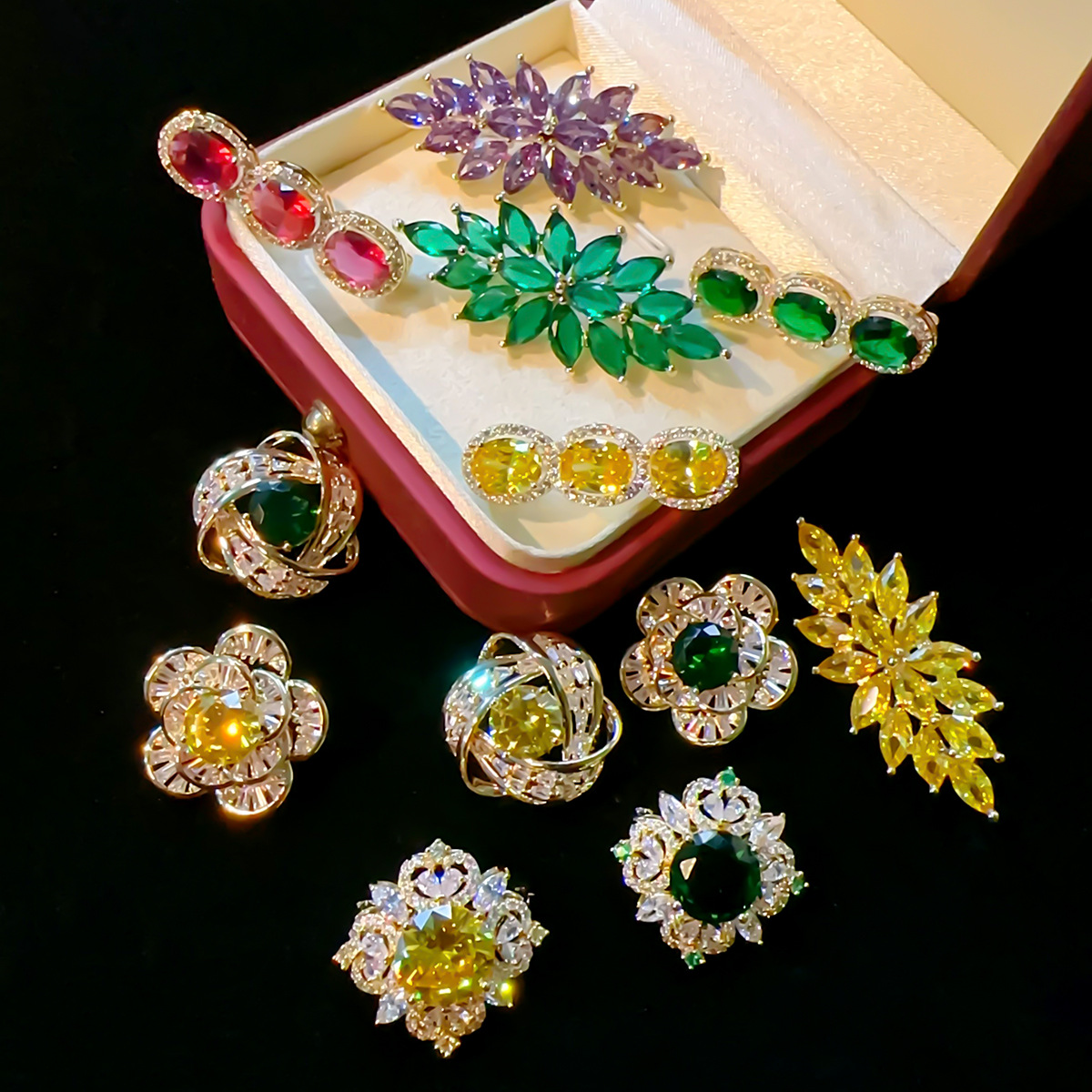 Colorful Emerald Brooch Women's Pin Anti-Exposure Buckle Luxury Zircon Collar Pin Small Buckle Pin Collar Accessories
