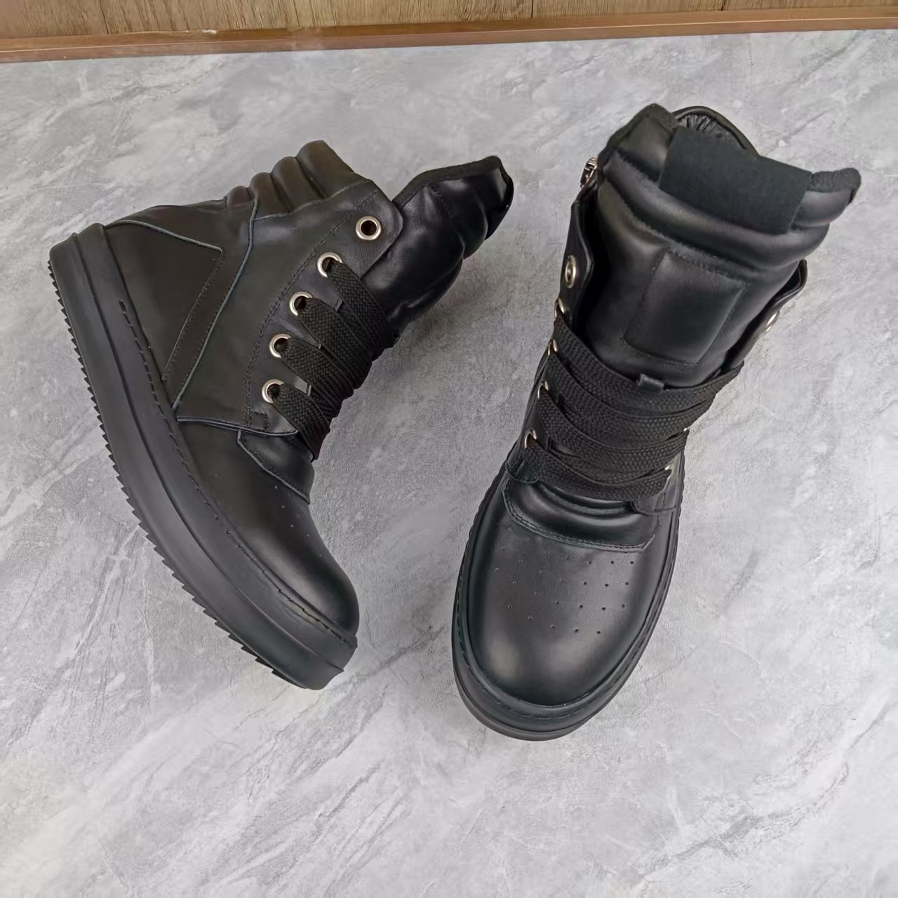 Hohe Herren-Martin-Stiefel im europäischen/amerikanischen Stil, echtes Leder, dicke Sohle, atmungsaktiv, abriebfest, lässige Schuhe mit Höhenverstärkung_voghion.com