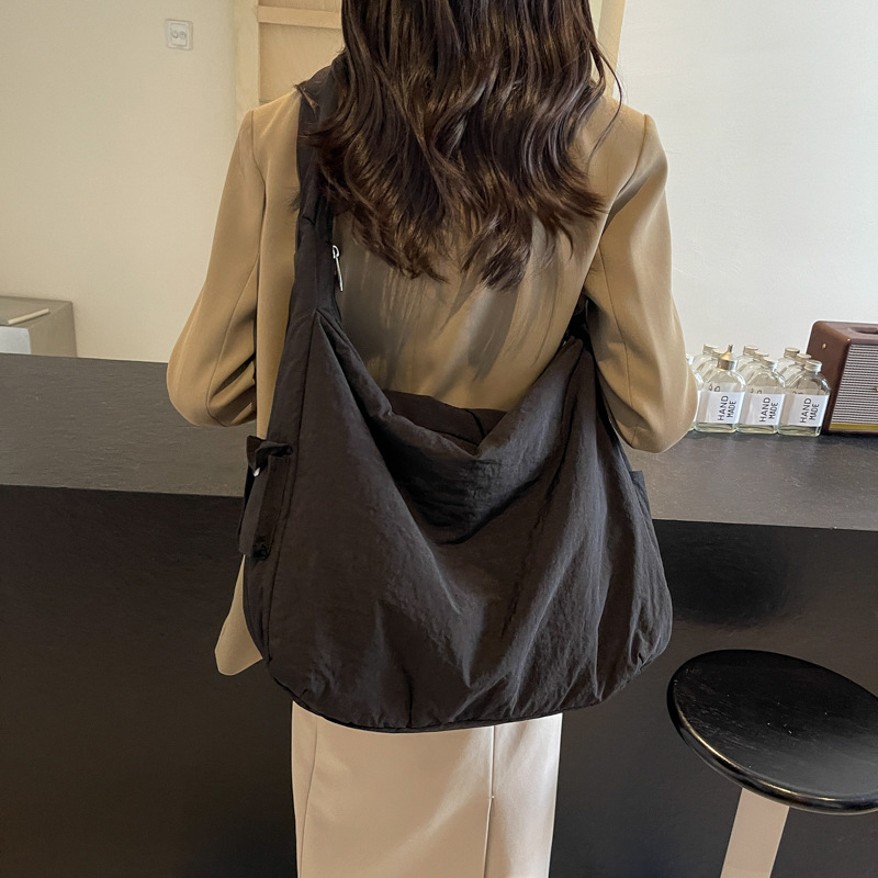 Nylon capacious solid color shopping bag one shoulder