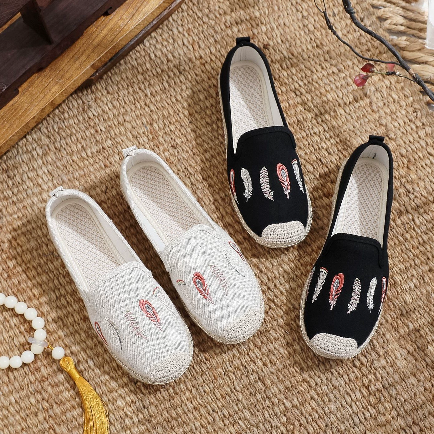 25 новых туфель на плоской подошве с вышивкой в ​​этническом стиле, повседневная женская обувь из льна в стиле ретро, ​​простая дышащая обувь в рыбацком стиле с простой строчкой