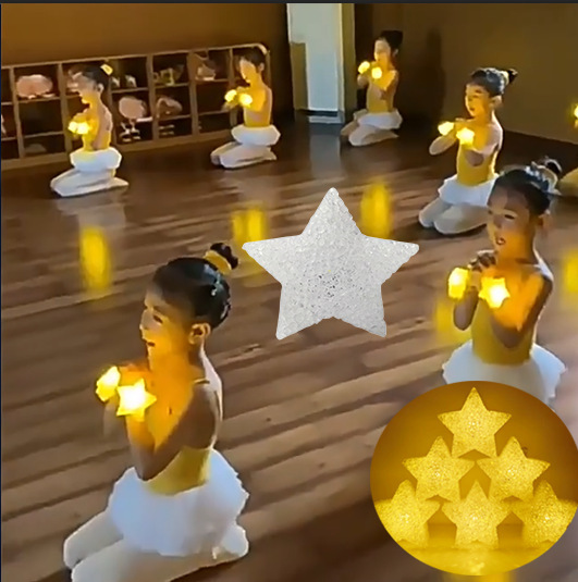 Creative hand-held star lamp wrist dance luminous props festival stage performance chorus decoration small stars wholesale