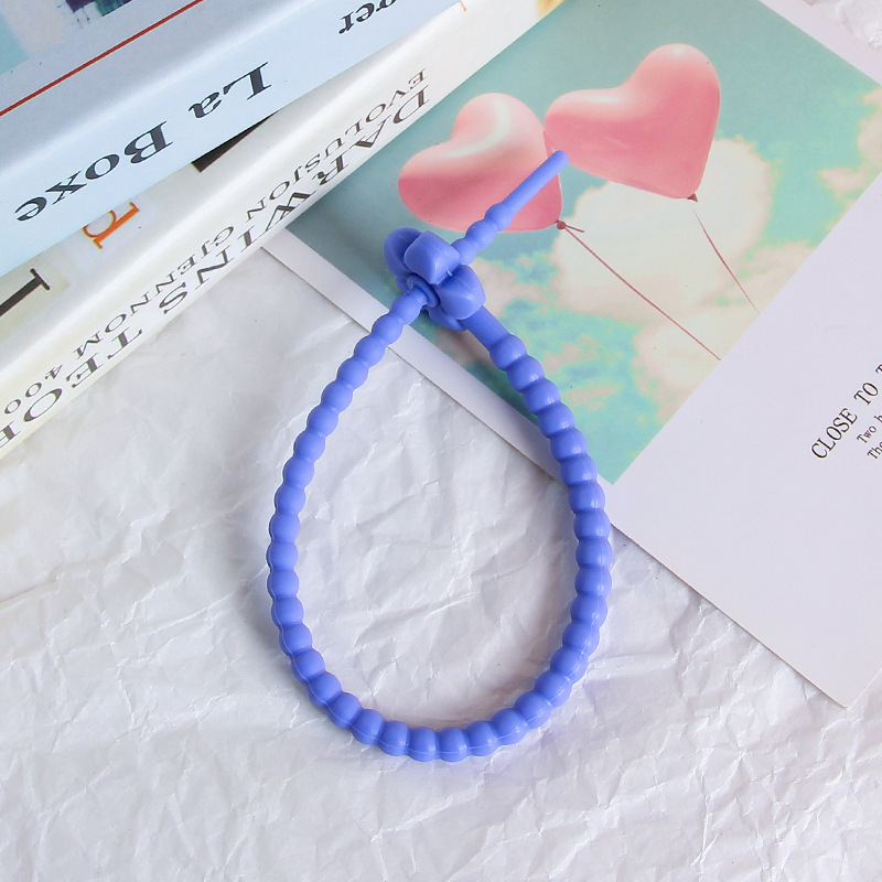 25cm colorido pequeña flor de silicona cuerda DIY joyería llavero accesorios auto-bloqueo cordón Correa cordón corbata