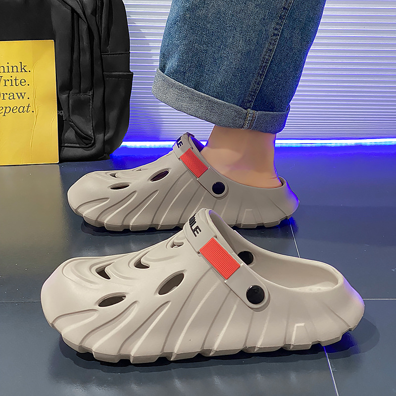 Zapatos con agujeros para hombres, verano antideslizante, resistente al desgaste, suela suave, jóvenes ligeros, suela gruesa, EVA, pisando la mierda, zapatillas deportivas de Baotou