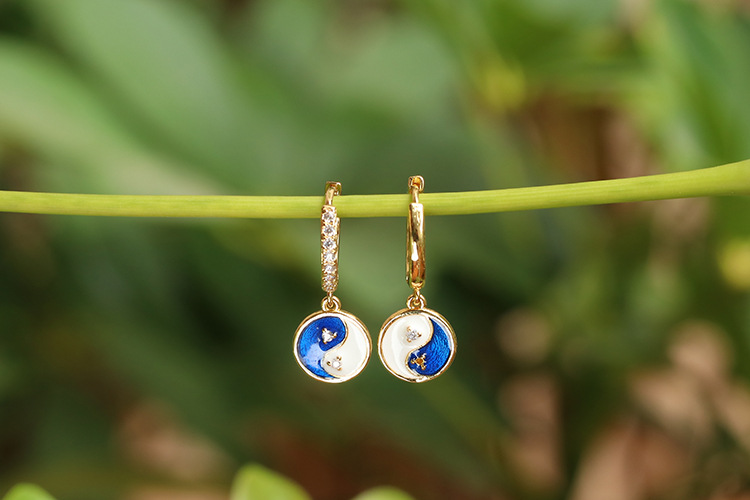 Housewarming, Anniversary, Business, Wedding, Travel, Birthday, Festival Occasion Copper Material Simple Style Tai Chi Oil Drip Enamel Earrings
