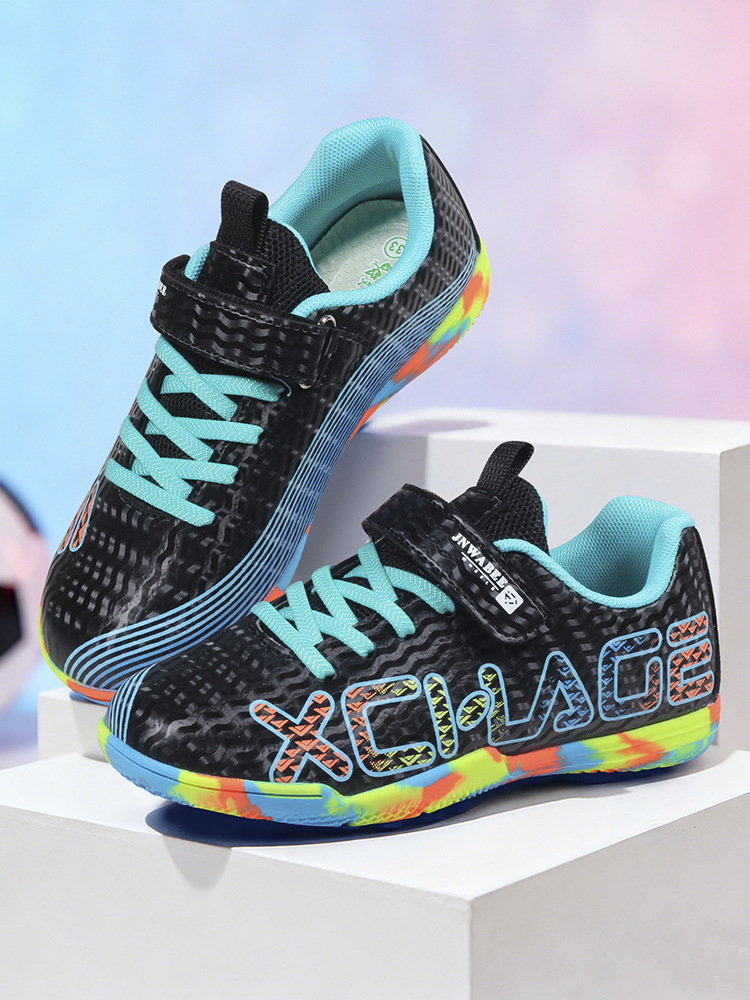 Lichtgewicht voetbalschoenen met klittenband voor jongeren_voghion.com