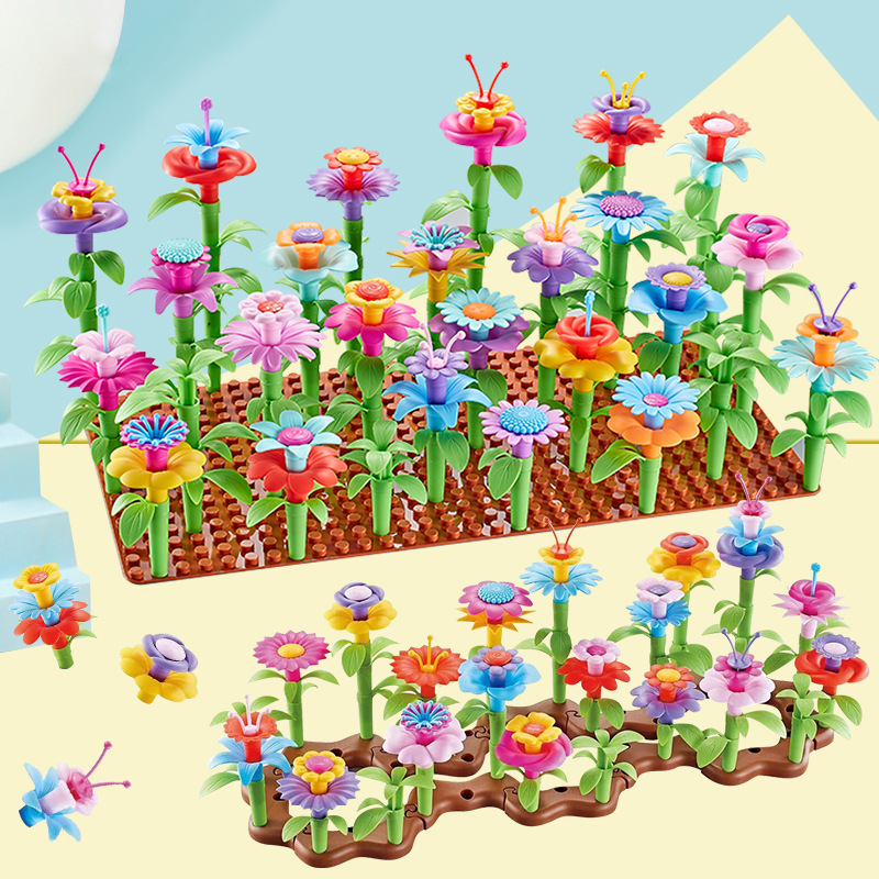 Children's variable family toy