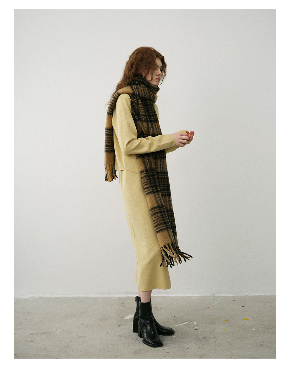 Designer Retro scarf Classic camel Meradeg cashmere scarf women's winter soft oversized shawl_voghion.com