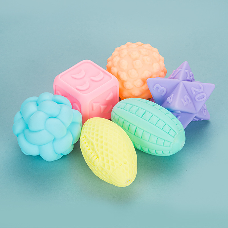 Bola de la mano del bebé juguete multi-textura bola táctil agarre masaje de los niños goma suave bola táctil educativa jugando baño de agua