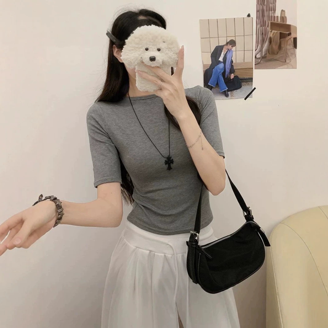 2026 New Summer Black Round Neck Mid-Sleeve T-Shirt for Women, Thin Knit Slim-Fit Five-Quarter Sleeve Base Top