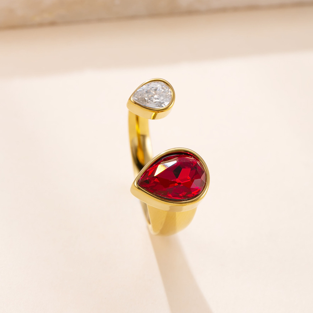 Anillo de acero inoxidable de moda europea y americana, anillo en forma de gota de diamantes de colores de fundición, anillo de apertura de circón de todo fósforo de lujo ligero