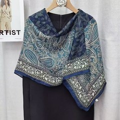 ライブブロードキャスト人気の春と秋のミニマリストスタイルのコットンとリネンの薄いスカーフ、フェミニンで多用途、柔らかく暖かいショール、トラベルスカーフ