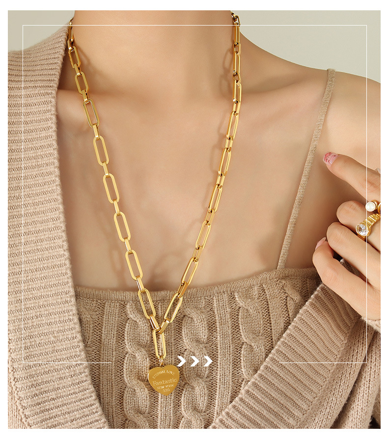 Fashion Heart Shape Titanium Steel Sweater Chain