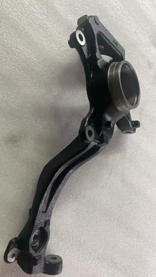 T7 T8 car – Steering knuckle