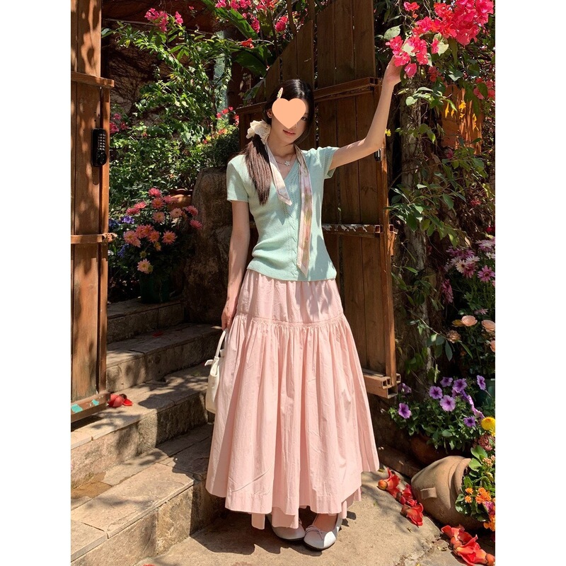 Green Collared Knit Top with Short Sleeves for Women, Spring/Summer Korean Style, Slim Fit, Flattering, Beautiful Blouse with Rayon Fabric and Tags