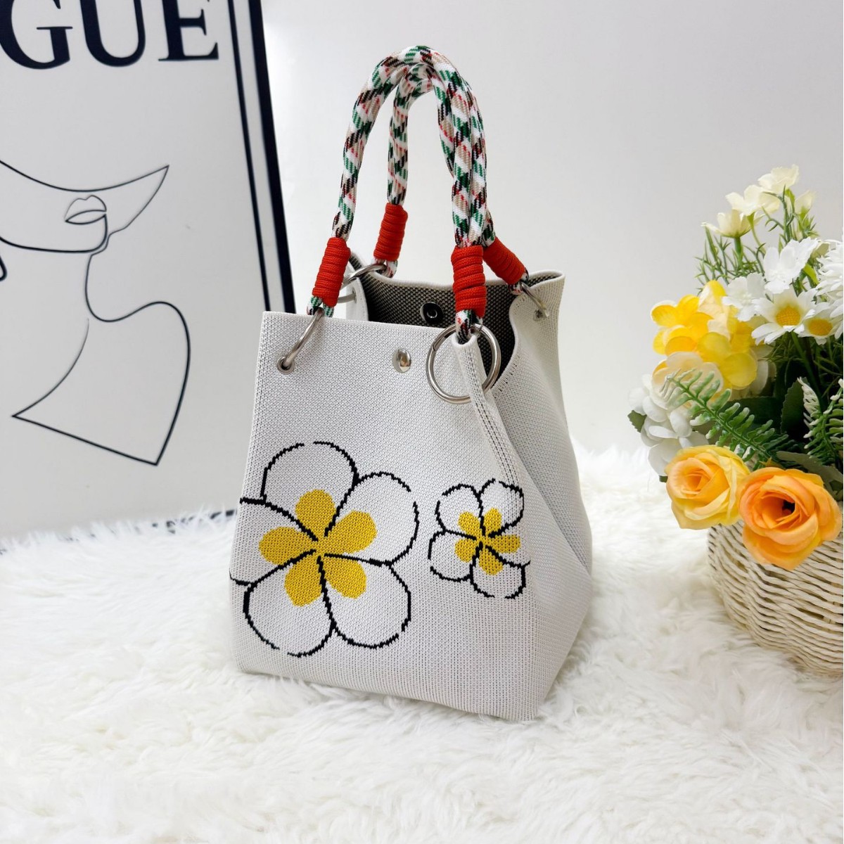Floral Graphic Knit Ring Handle Bucket Tote Bag 5