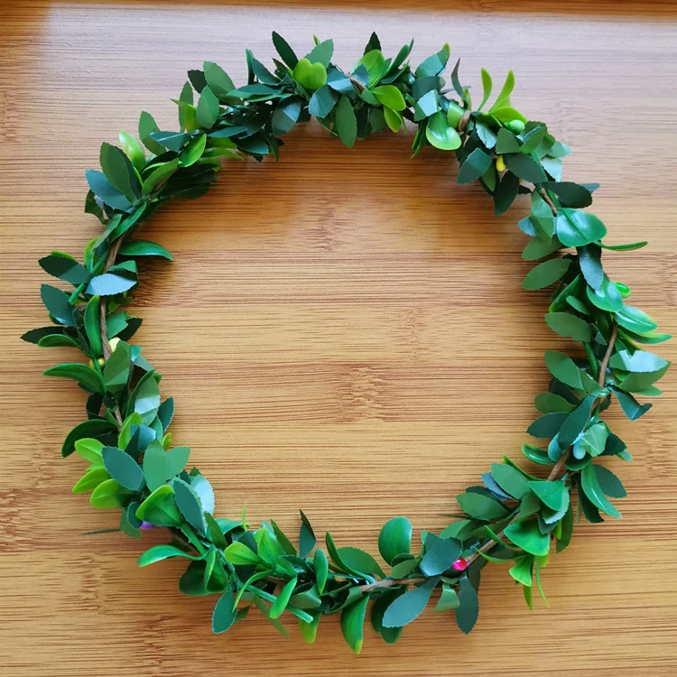 Amazon cross-border Christmas wreath green leaves holiday venue decoration prop door hanging wreath window decoration