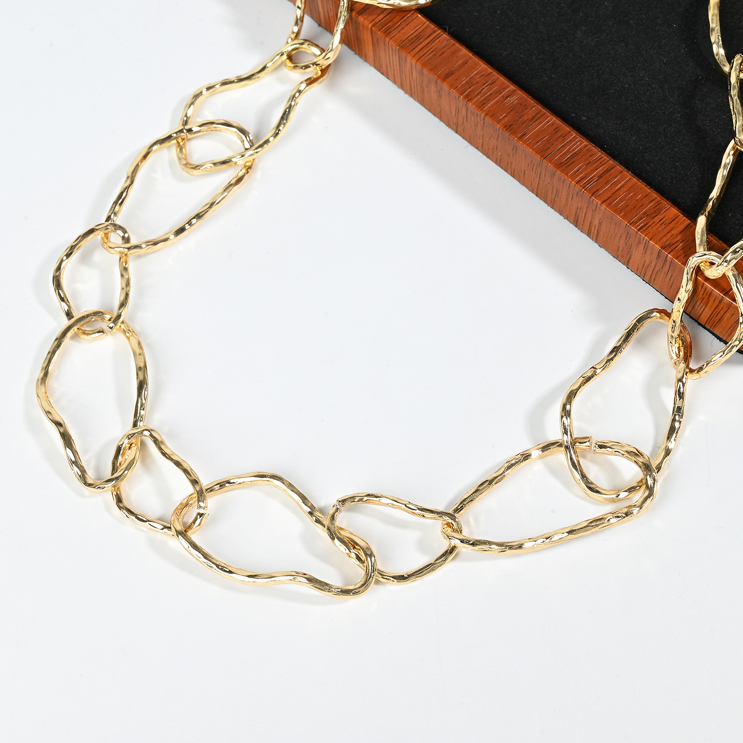 Delicate Two-tone Layered Necklace Gold And Silver Mixed Metal_voghion.com