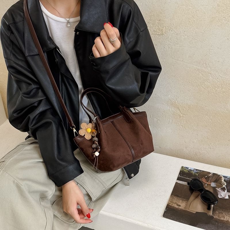 美拉德复古绒面托特包小众拼接手提菜篮子包秋冬百搭斜挎通勤小包
