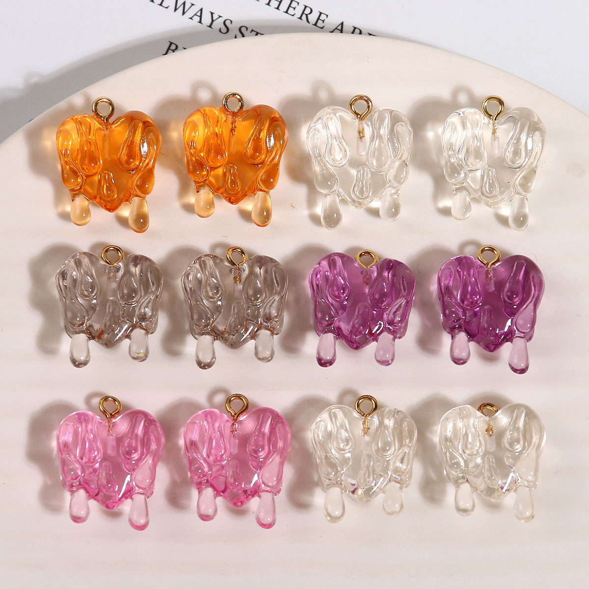 4g Weight Pendant Jewelry Making Type 18mm Jewelry Making Size DIY Jewelry Accessories Classification 1 Piece Quantity Resin Material Heart Shape Pattern Irregular, Stoving Varnish Design Casual, Elegant, Streetwear Style 1 Piece 18mm Resin Heart Shape Pendant 无