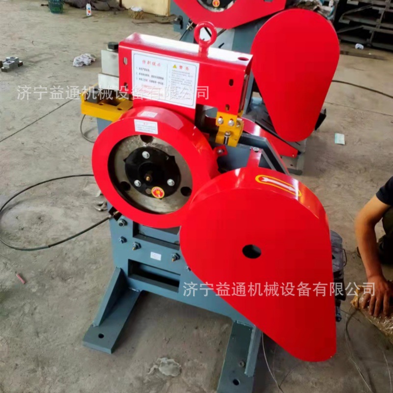 Máquina de corte multifuncional QA32 - 10B máquina de corte todo en uno pequeña máquina de corte de canal de acero de ángulo NC
