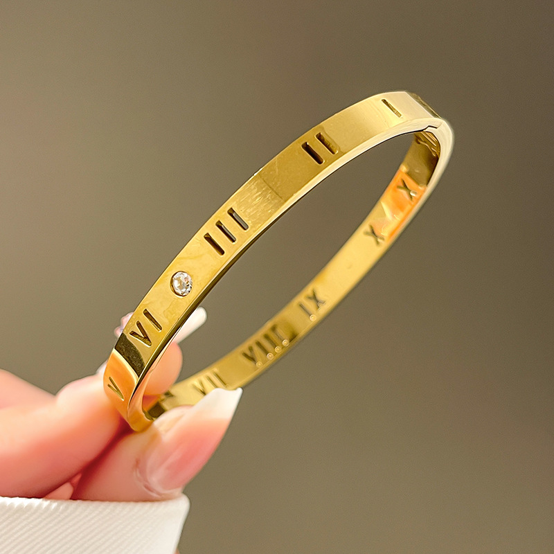 폭 6mm 중공 로마 숫자 금