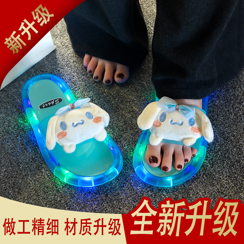 Princess Style Luminous Slippers Women's Summer Fashion Explosions Ins Cute Luminous Sisters Non-slip Outer Wear One Word Sandals Princess Style Luminous Slippers Women's Summer Fashion Explosions Ins Cute Luminous Sisters Non-slip Outer Wear One Word Sandals