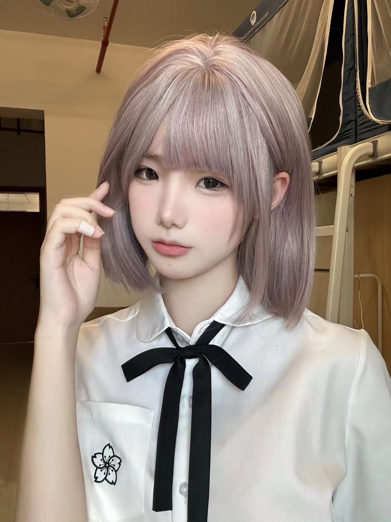 Xingcheng wig, women's short hair, collarbone hair, gray purple natural and sweet, popular on the internet, the same daily fluffy full head set style