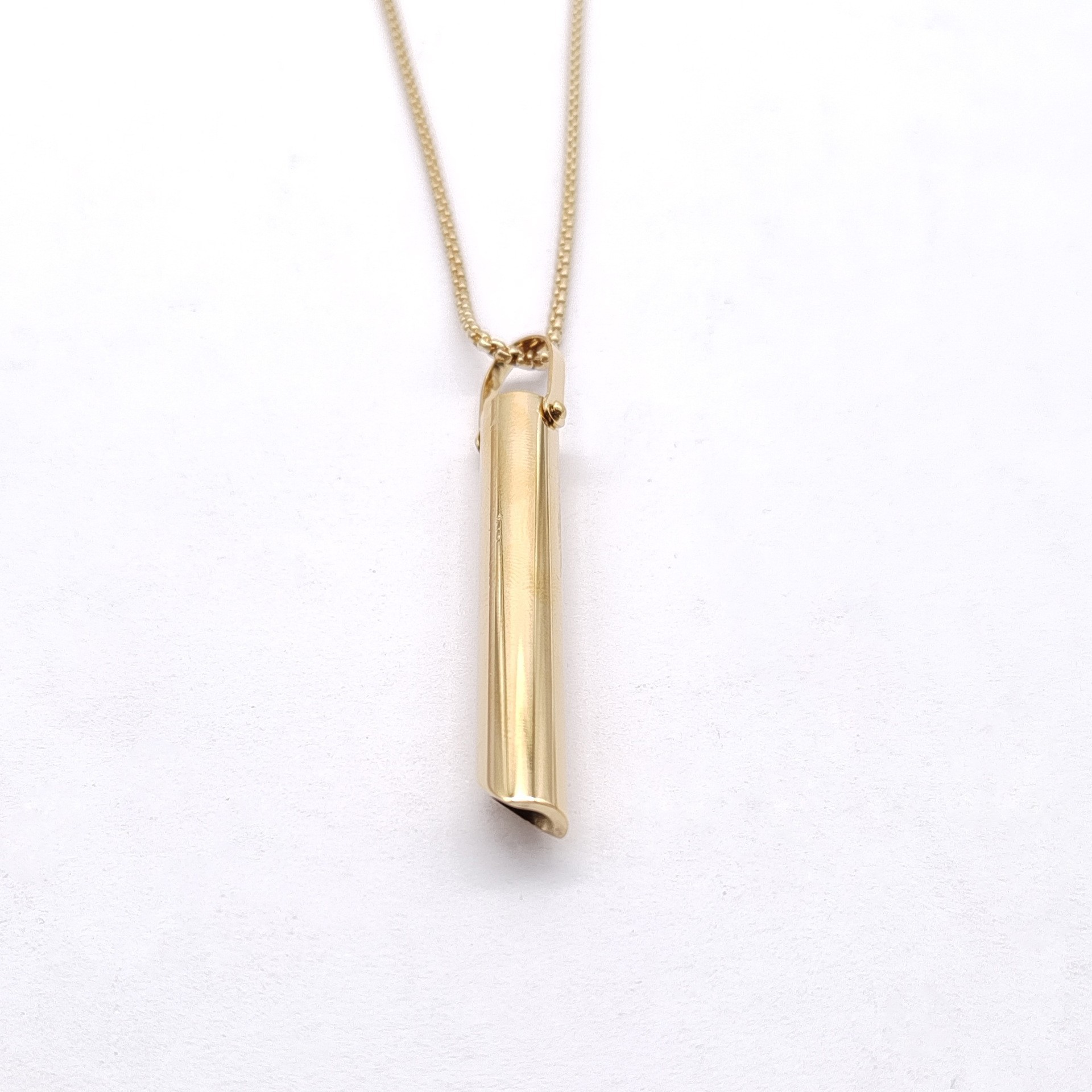 1 Piece Fashion Whistle Stainless Steel Plating Unisex Pendant Necklace display picture 4