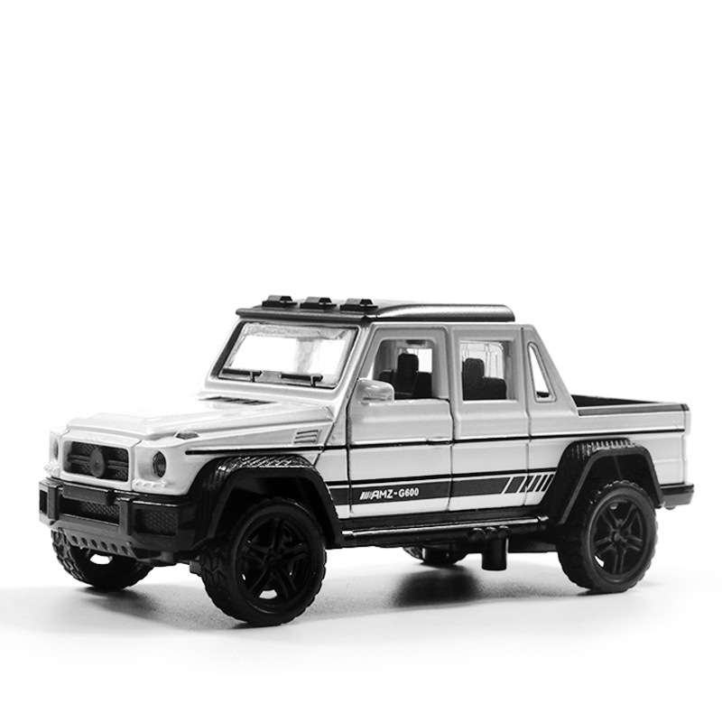 (Modelo de coche de aleación) 1/36, SUV todoterreno, juguete metálico para niños con puertas que se abren, coche pequeño, adorno para máquina de garras