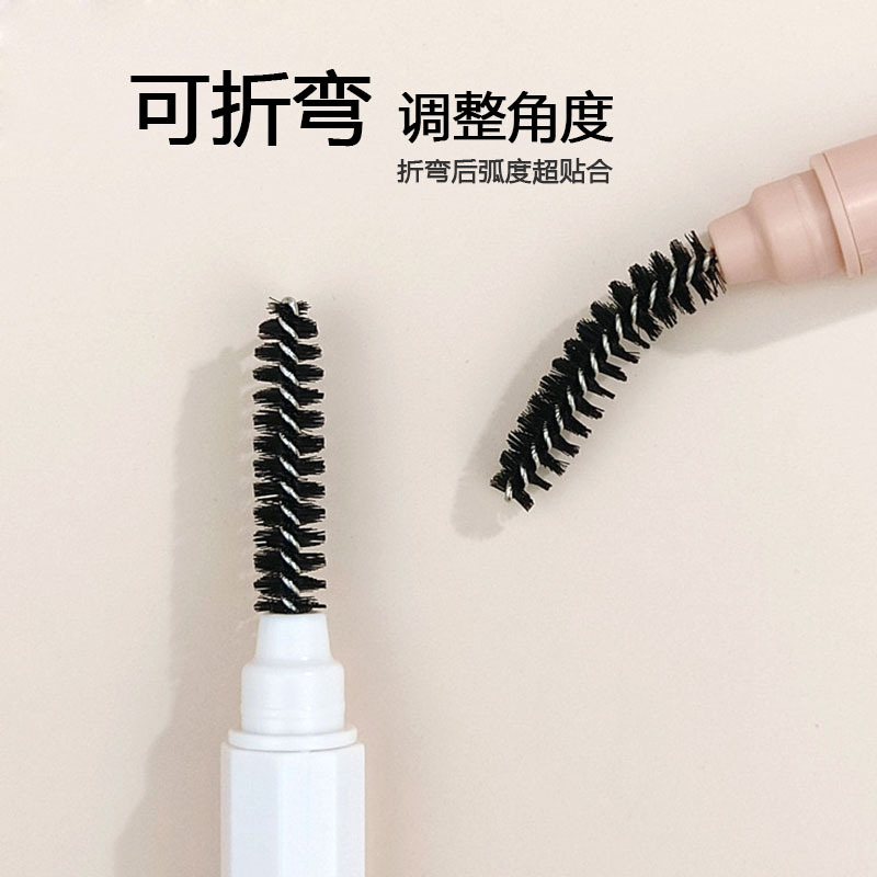 New gift product: Two-in-one makeup brush with protective cover, double-headed steel needle eyebrow comb and eyelash brush, clearly distinguishing wild eyebrows Application Scenario