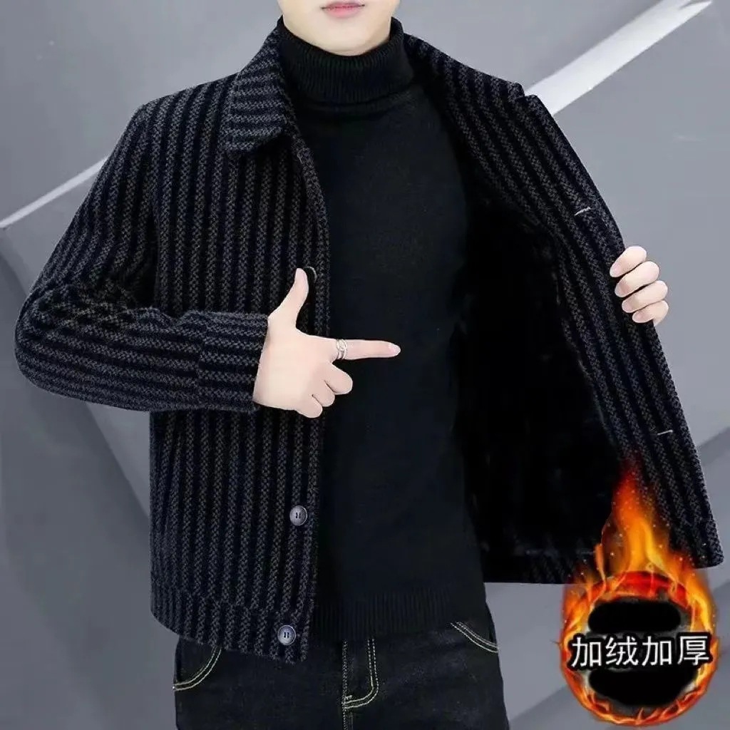 New Autumn and Winter Men's Coat, High-End Versatile Fleece-Lined Thick Striped Woolen Coat with a Turn-Down Collar, Casual and Warm
