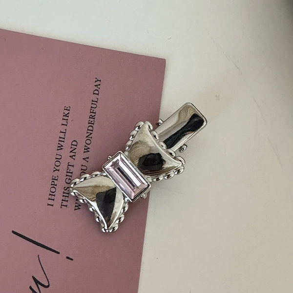 With bow, rectangular