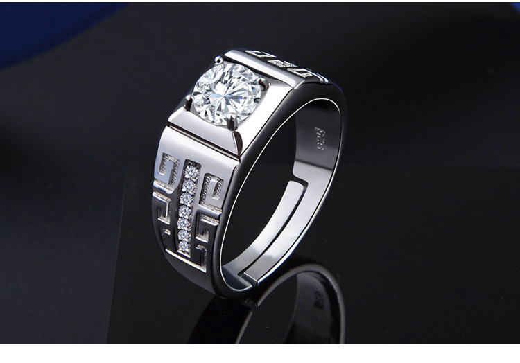 New diamond-studded menu0027s domineering ring s925 sterling silver zircon ring
