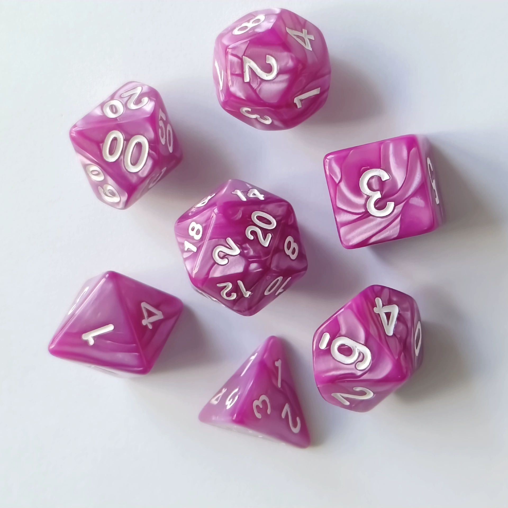 Granules from pearl, set, digital dice