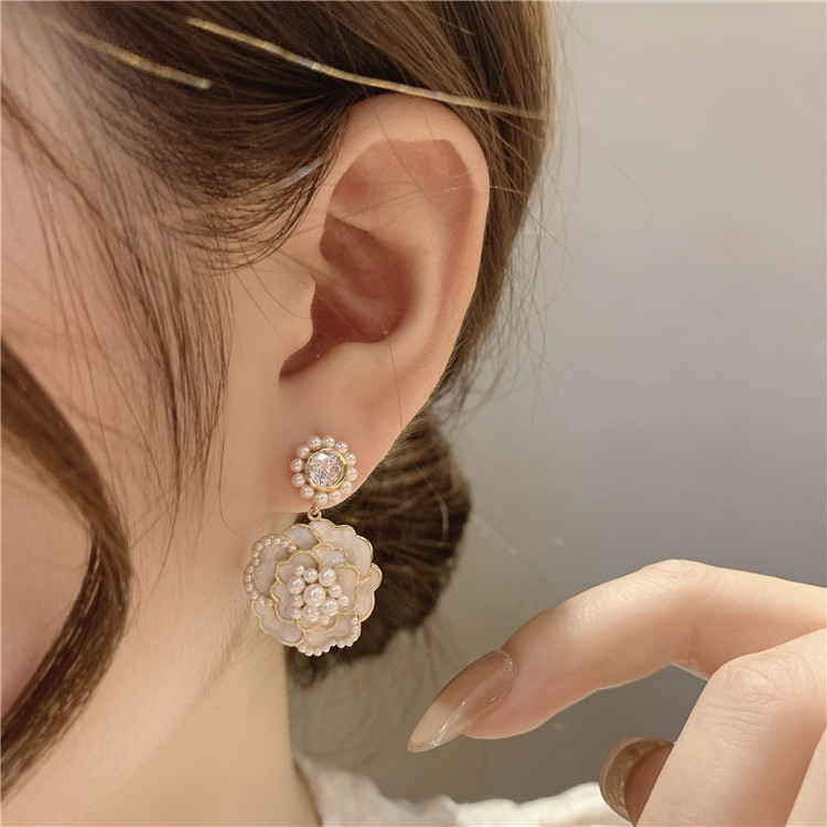 925 Silver Needle Pearl Diamond Drop Oil Flower Earrings Korean Retro Earrings display picture 6