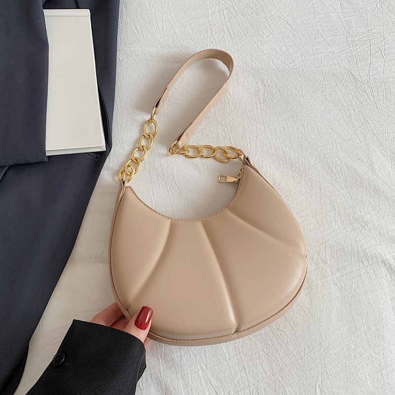 Bolsos tendencia femenina nuevo estilo 2025 primavera y verano todo-fósforo diseño de nicho textura popular de este año bolso pequeño de mensajero de axila