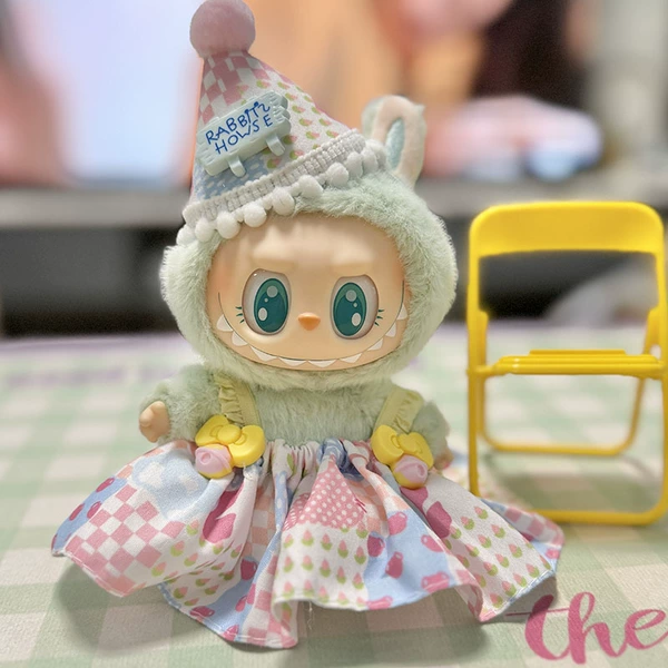 Color cake and hat set