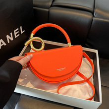 �p�ݸ߼���С������������Ӱ���Ů2025�¿�r�г��μ�б���R����