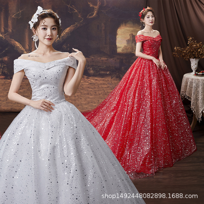 Suzhou Huqiu Wedding Dress Evening Gown Red Wedding Dress 2026 New Style with Train, Slim Fit, Simple French Style Suzhou Huqiu Wedding Dress Evening Gown Red Wedding Dress 2026 New Style with Train, Slim Fit, Simple French Style
