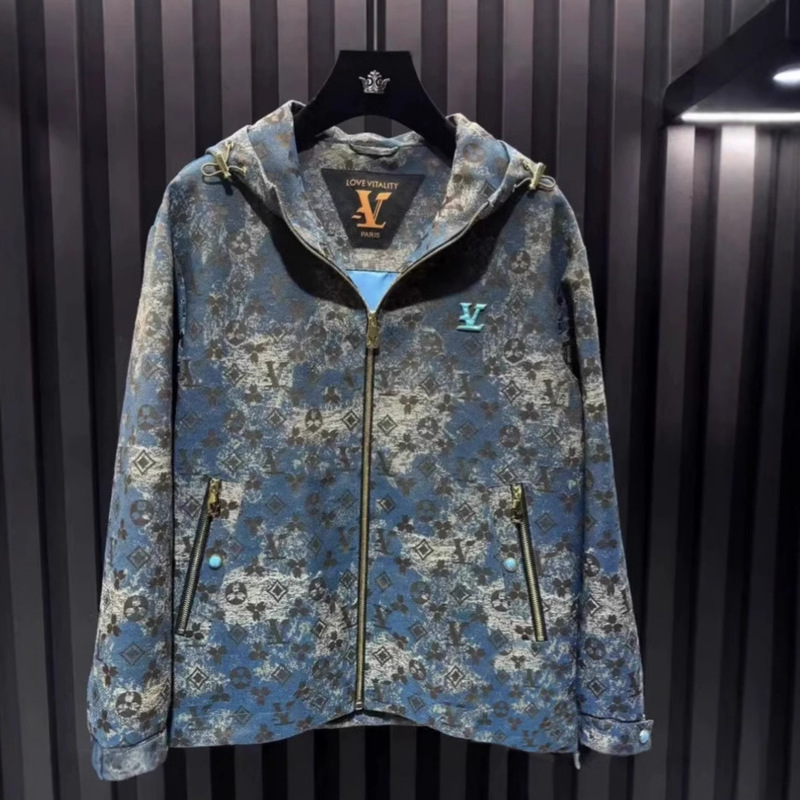 2025年春装新款  男士休闲连帽夹克 M-5XL  钱塘6026-9022-P175|undefined