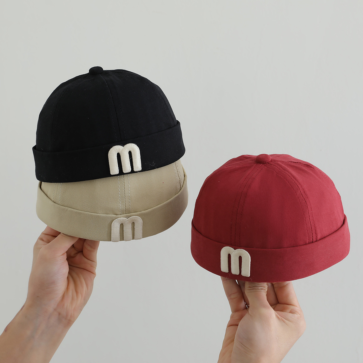 letras coreanas m niños terratenientes sombrero primavera y otoño modelado cóncavo de moda para hombres y mujeres bebés sombrero de tela de color sólido