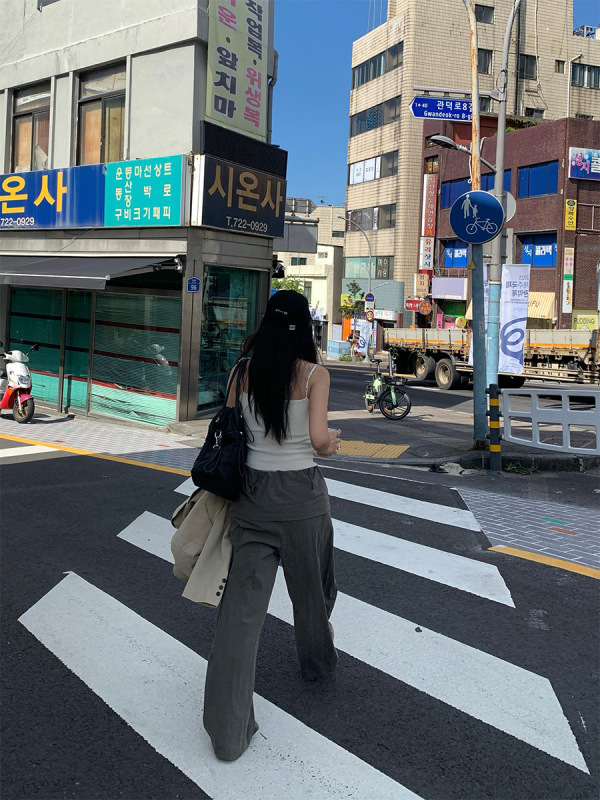 黄峥韩系休闲工装裤女2025秋季新款直筒宽松阔腿裤子慵懒风530773|undefined