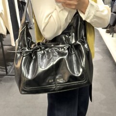 韩国2025新款M k蝴蝶结单肩包抽绳大容量手提托特包女