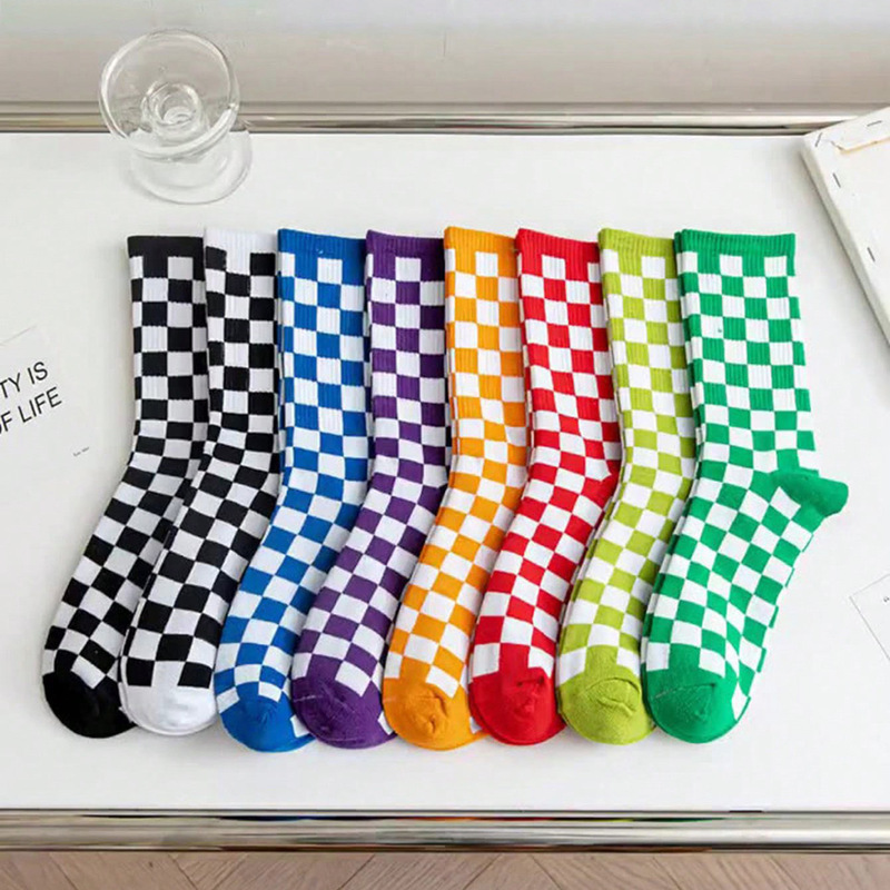 Cross-Border Popular Checkerboard Pattern Women's Socks, Fashionable Plaid Mid-Calf Socks, Wholesale from Zhuji Manufacturer for Temu and Amazon