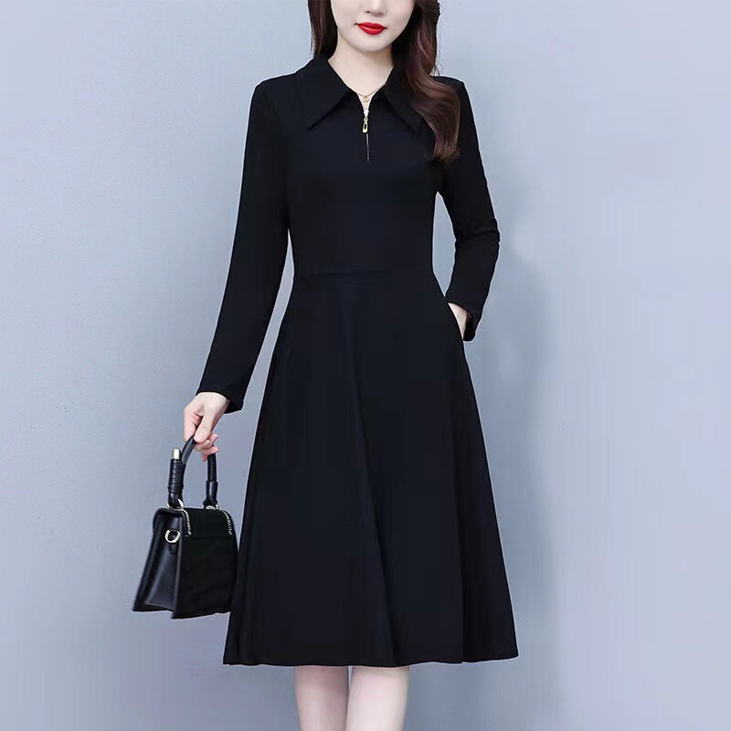 Autumn 2024 New plus size Long Sleeve Polo Collar Black Base dress chubby girl Waist Slimming Midi Dress