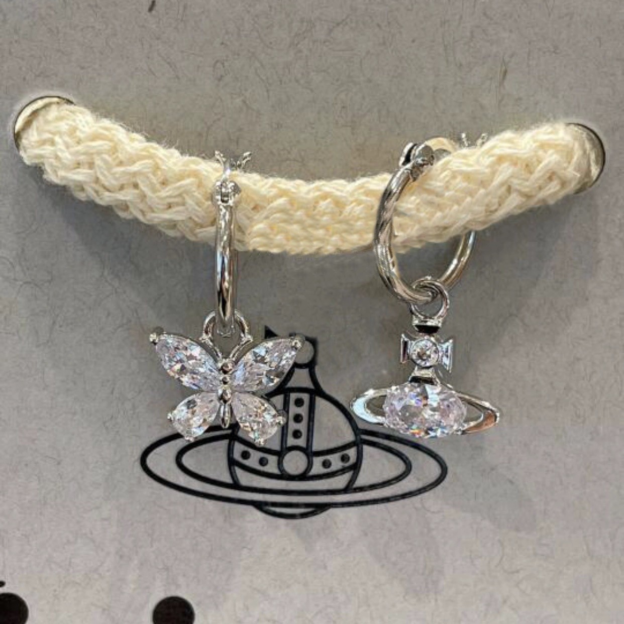 Empress Dowager's New Zircon Butterfly Asymmetric Saturn Earrings and Necklace for Women, High-End, Elegant, and Complexion-Enhancing Earrings