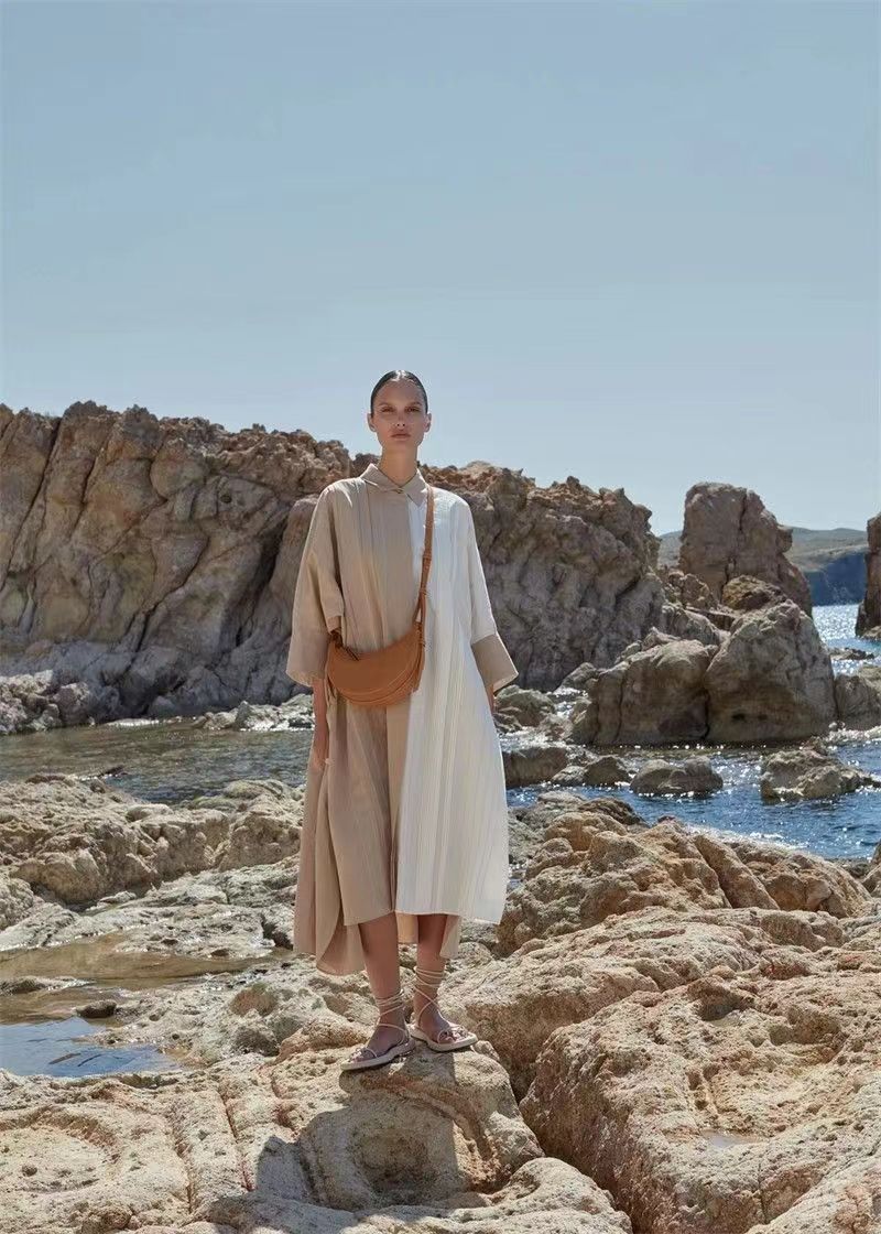 Borsa a spalla donna a mezzaluna con motivo litchi stile francese_voghion.com