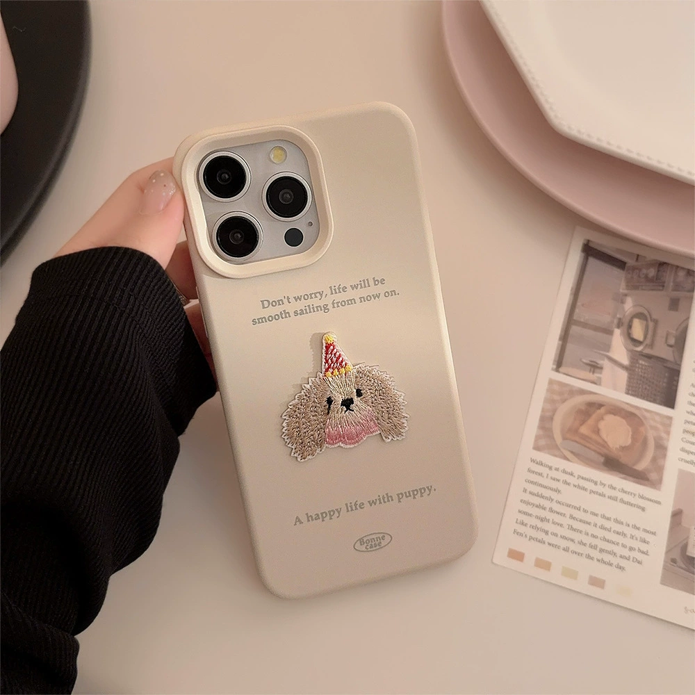 Чехол для телефона (Apple) для iPhone 12–16 серии силиконовый 3D вышитый щенок нашивка, милый захват