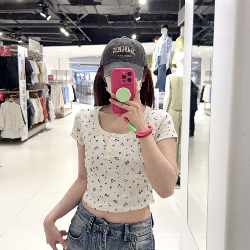2025 Women's Jacquard Ribbed Henley Collar T-Shirt Hot Girl Style Printed T-Shirt Short Sleeve Small Floral Base Shirt 477607 2025 Women's Jacquard Ribbed Henley Collar T-Shirt Hot Girl Style Printed T-Shirt Short Sleeve Small Floral Base Shirt 477607